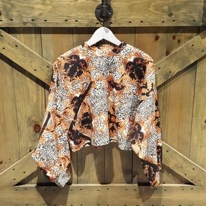 BERSHKA CROPPED LONG SLEEVE MOCK NECK TOP WOMENS SIZE MEDIUM